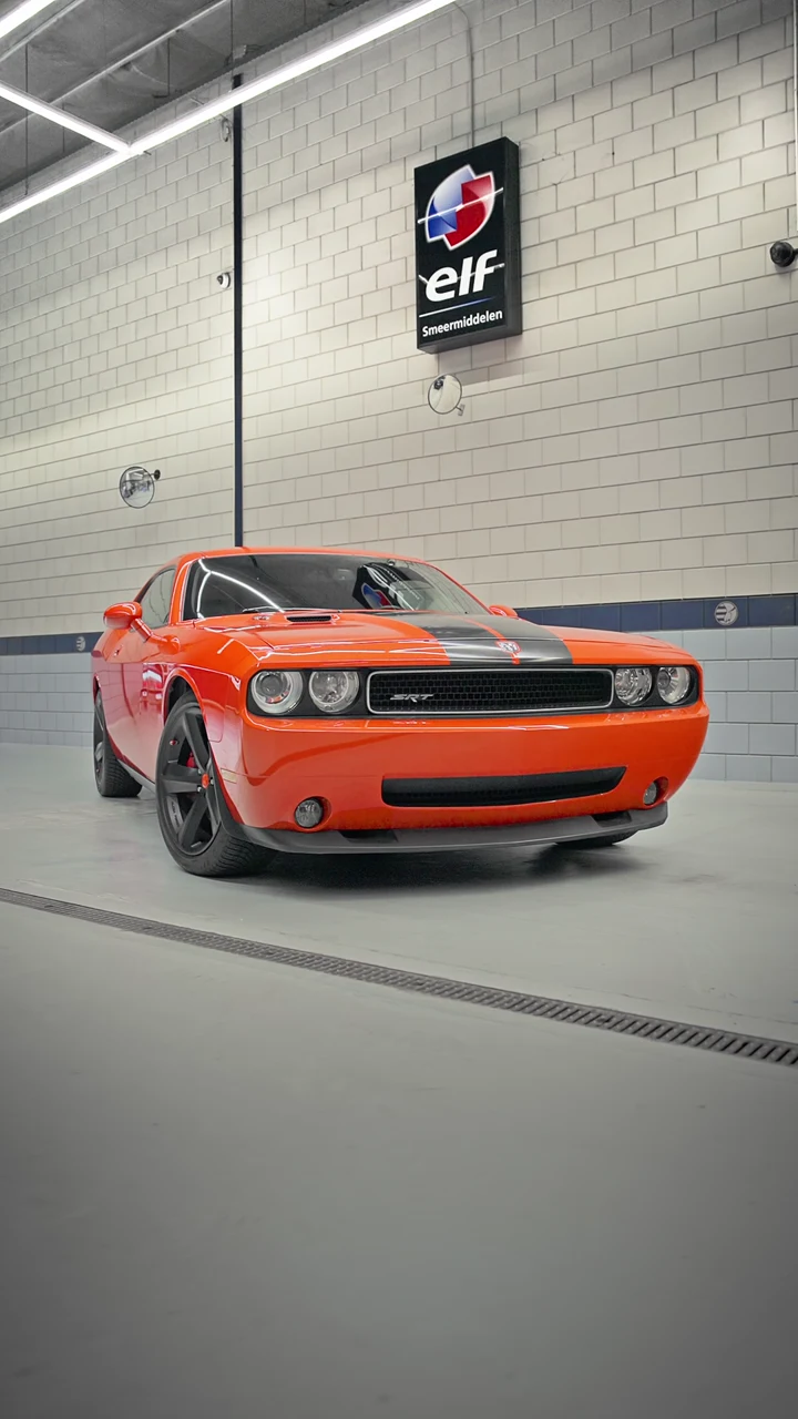 Van der Lans Auto's — voertuigcontent